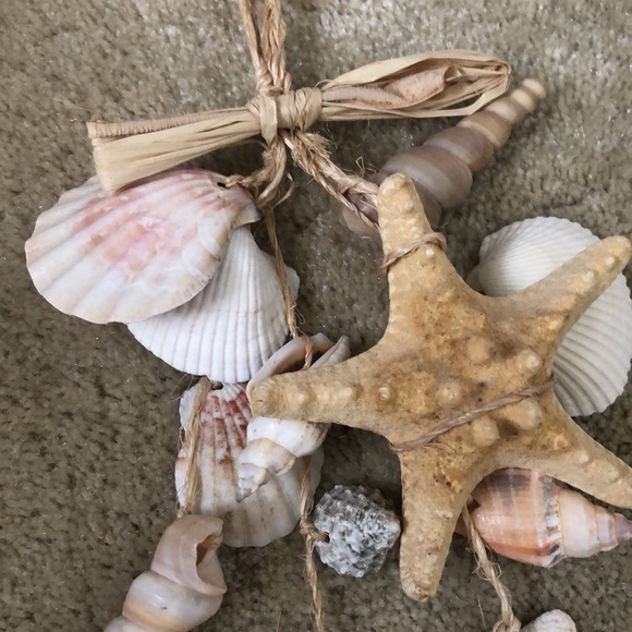 2 for $12! Seashell and raffia hanging doorway decor (set of 2) - Picture 5 of 14